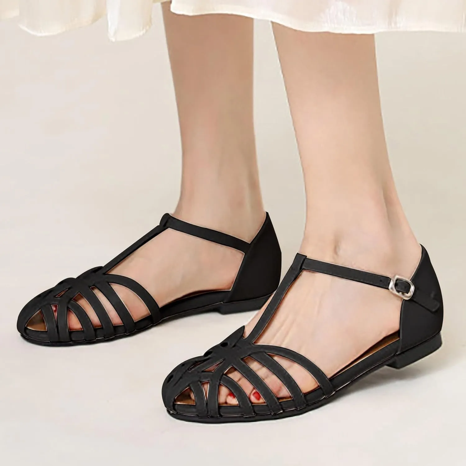 1920s Shoes for Women Low Heel T-Strap Beach Sandals Close Toe Adjustable Buckle Hollow Out Roman Sandals Wide Width Dress Shoes