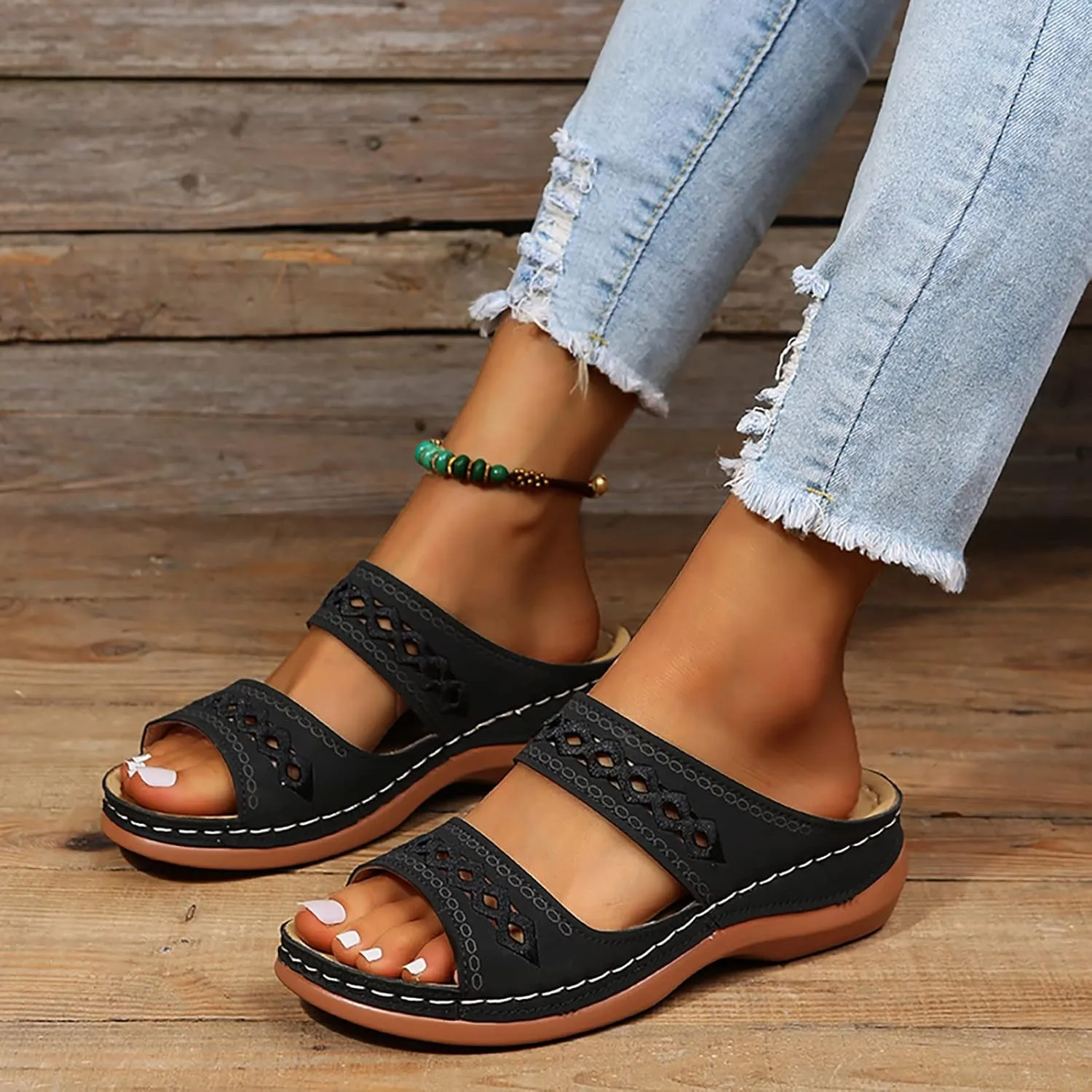Cathalem Orthopedic Sandals for Women, Womens Walking Slippers with Arch Support Leopard Anti-Slip Comfortable Sandals