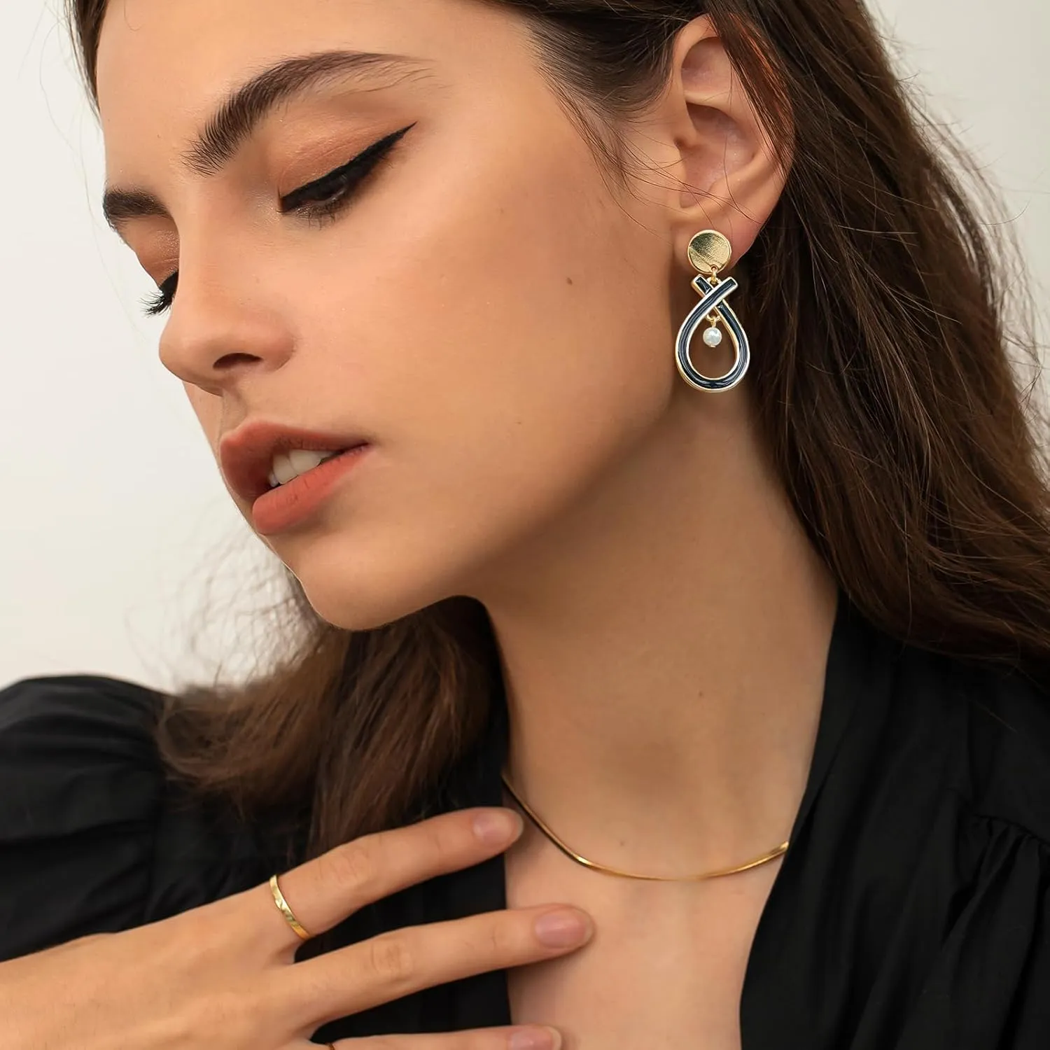 DAZLIME Gold Earrings for Women,14K Crossed Ear Studs Handmade Fish Shaped Geometry Black Drop Earrings,Unique Pearl Dangle Earrings for Women,Bridal Prom Hypoallergenic Fashion Jewelry Gift