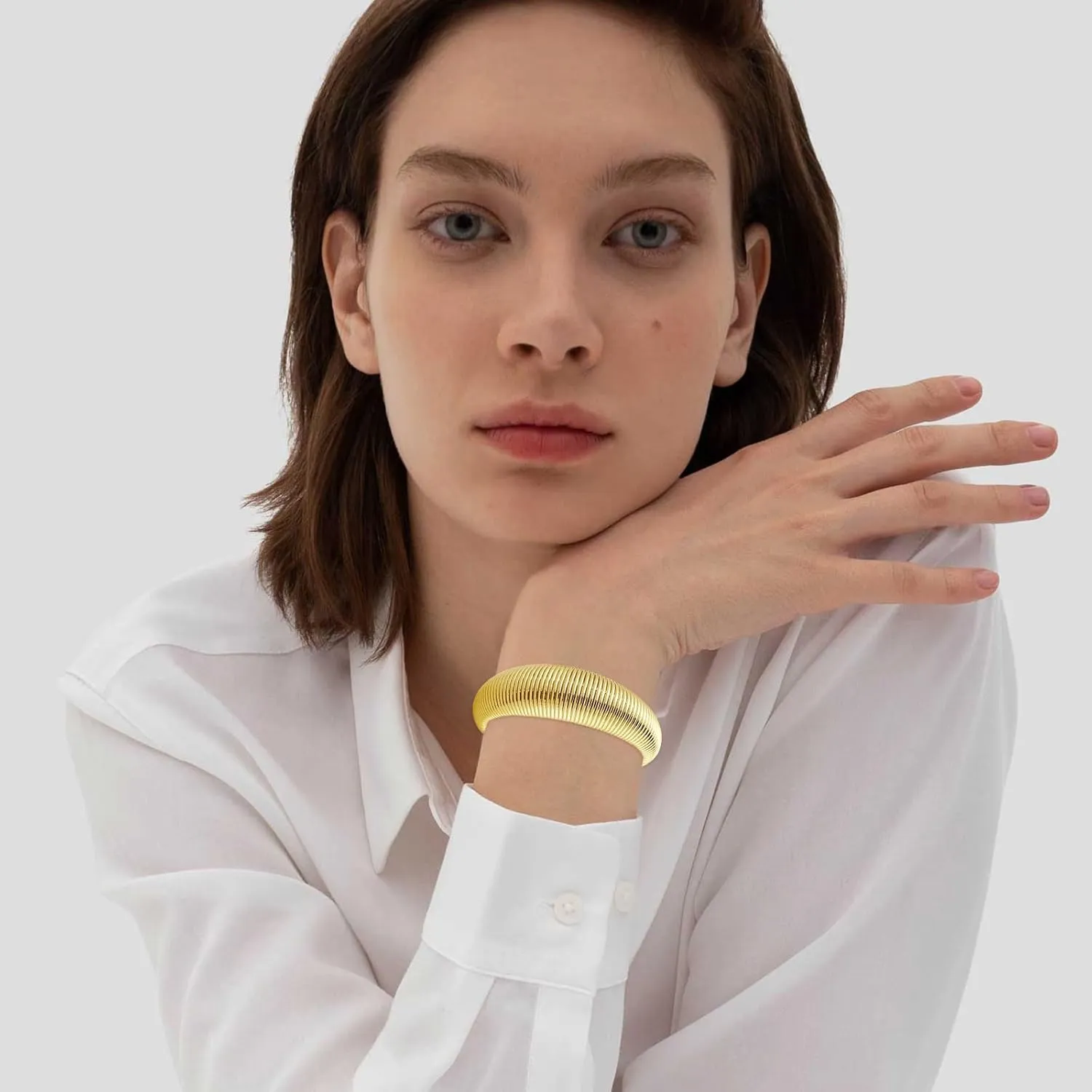 FUNOJOY Chunky Cuff Bracelets for Women Wide Open Bangle Bracelet Wrist Cuff Bracelets Statement Fashion Jewelry