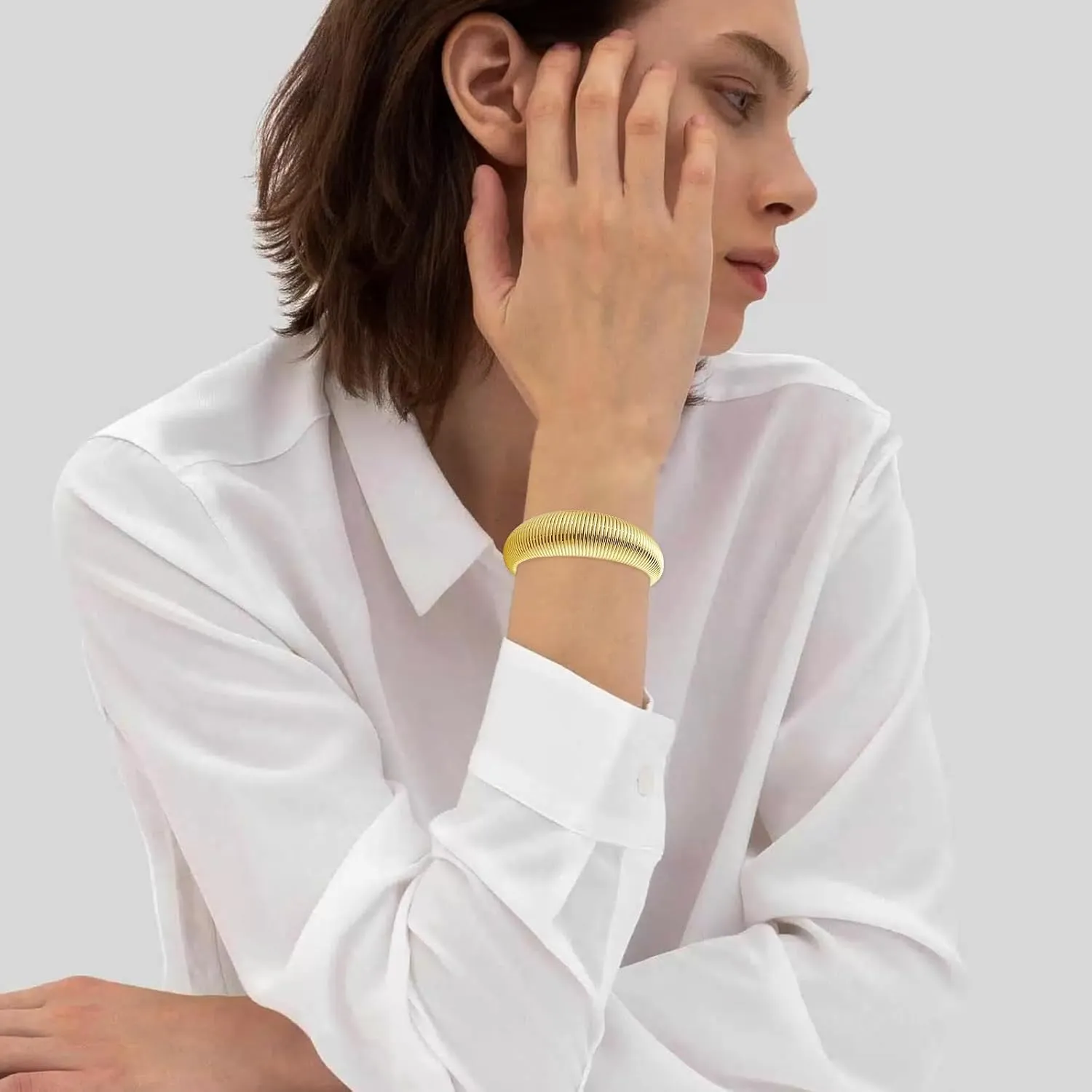 FUNOJOY Chunky Cuff Bracelets for Women Wide Open Bangle Bracelet Wrist Cuff Bracelets Statement Fashion Jewelry
