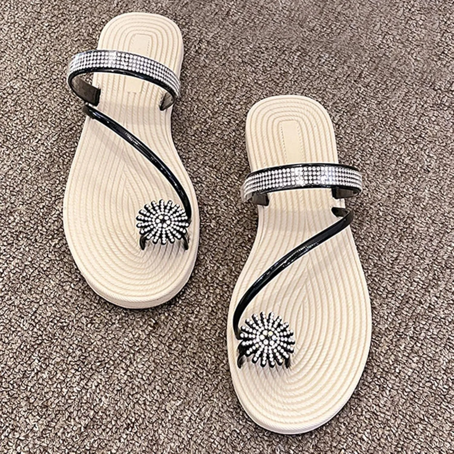 Hbeylia Women Wedding Flat Sandals,Ladies Fashion Summer Bohemian Jewelry Rhinestones Pearl Toe Ring Slip On Slippers Dressy Summer Beach Casual Thong Slides