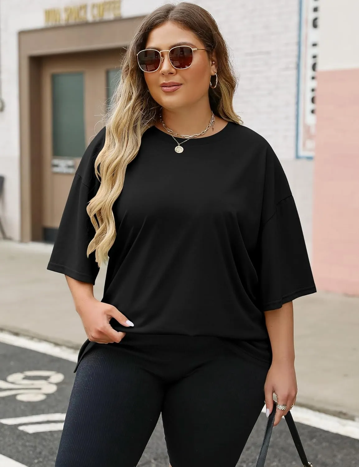 LOMON Oversized T Shirts for Women Short Sleeve Crewneck Summer Tops Loose Casual Mama Shirts Basic Tee