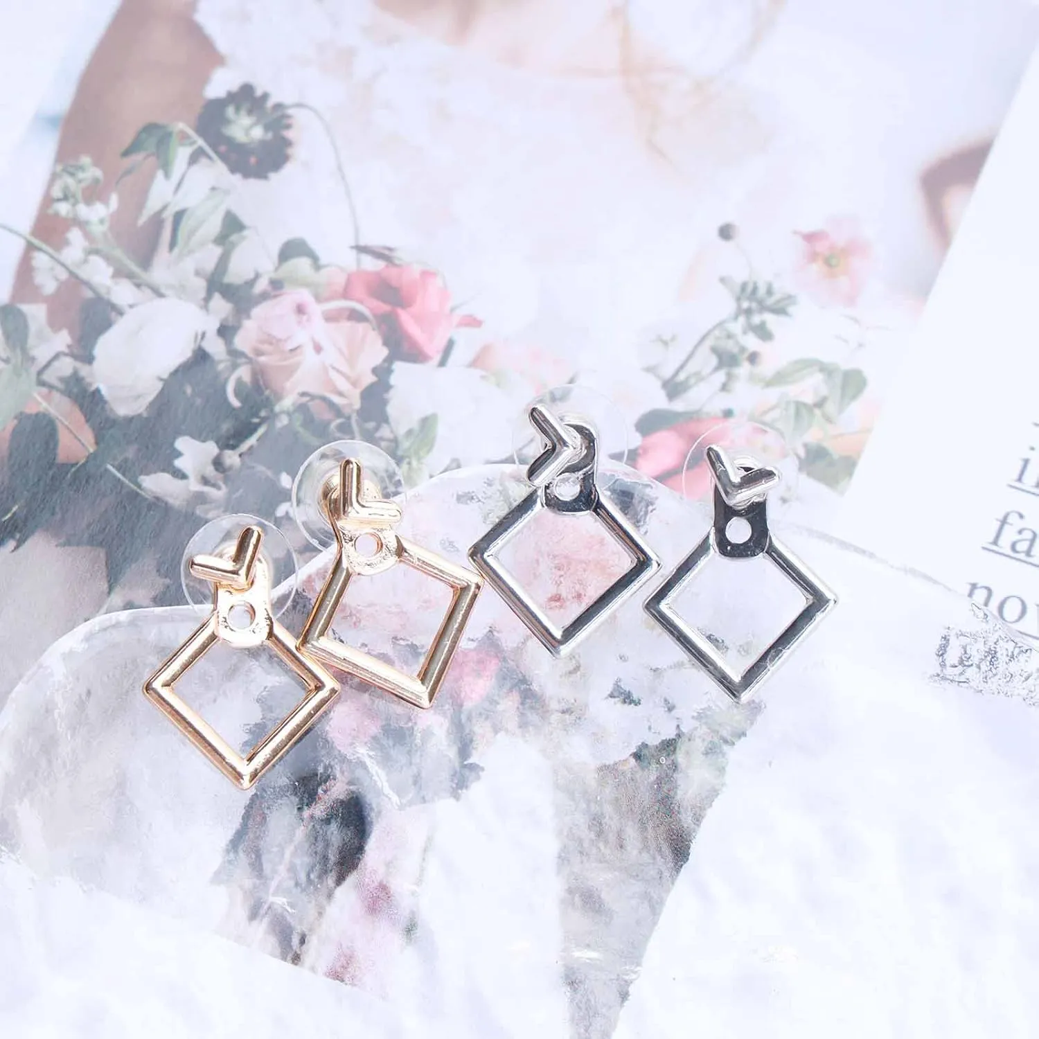 Minimalist Gold Ear Jacket Earrings Rhombus Geometric Ear Studs Hollow Square Front Back Earrings Open Rhombus Earring Jewelry for Women(Gold Geometric 1)