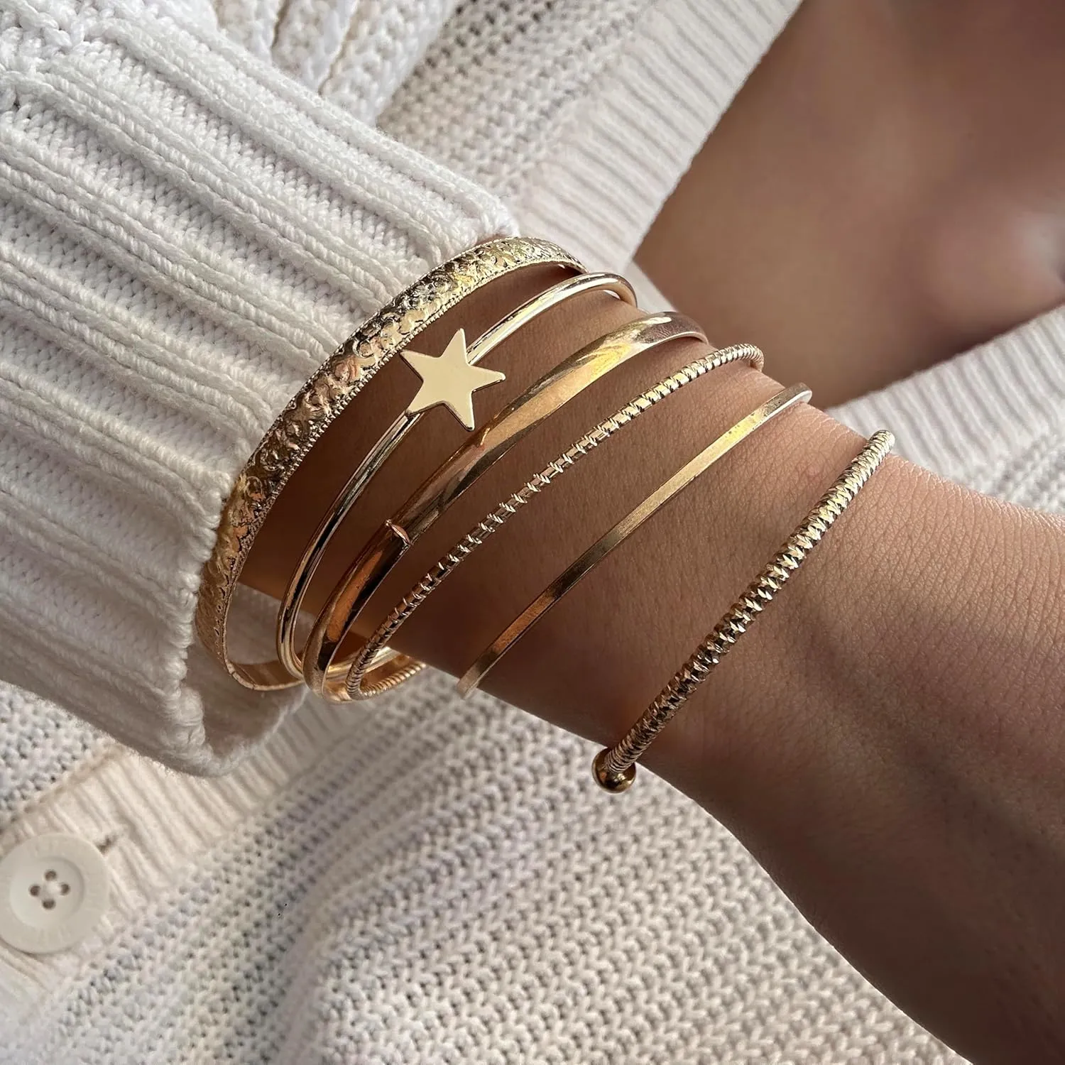 RINHOO Gold Bangle Bracelets for Women Chunky Multi Layer Stackable Cuff Bracelet Set Adjustable Cute Bangle Bracelet Set