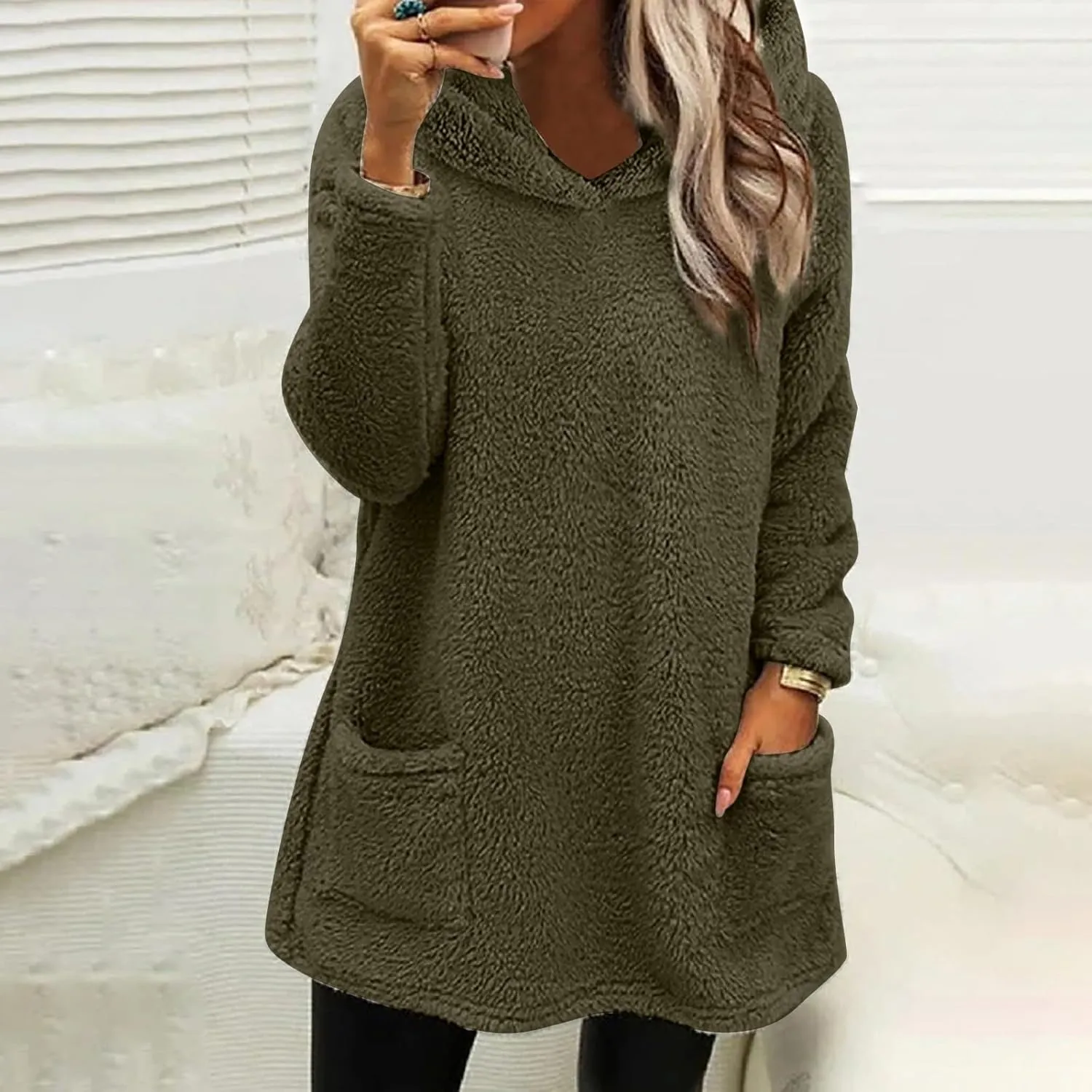Sherpa Hoodie Dress for Women Cute Fuzzy Long Sleeve Sweatshirt Dress Casual Fall Mini Sweater Dress with Pockets