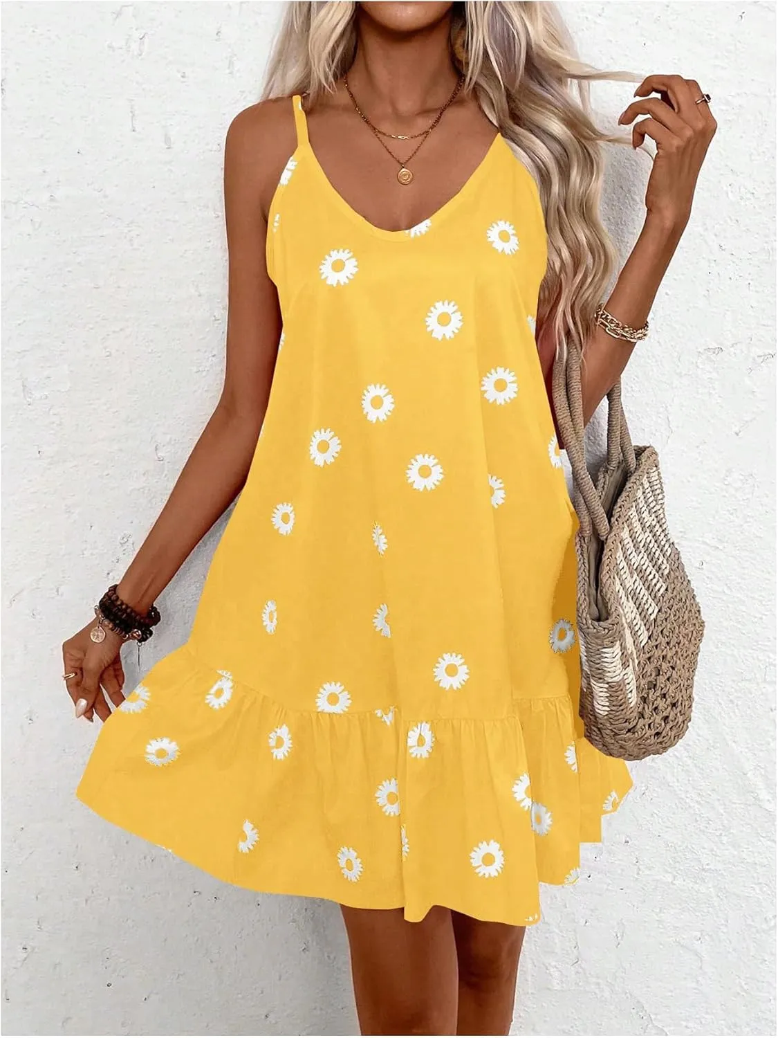 SOLY HUX Women's Sundress Floral Print Cami Dress V Neck Spaghetti Strap Ruffle Hem Summer Short Dresses