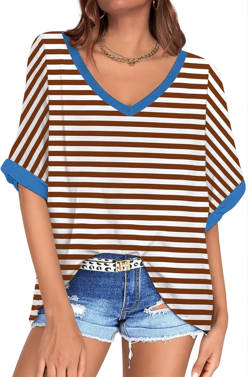 UEU Womens Oversized T-Shirts Summer V Neck Casual Shirts Short Sleeve Workout Tunic Tops