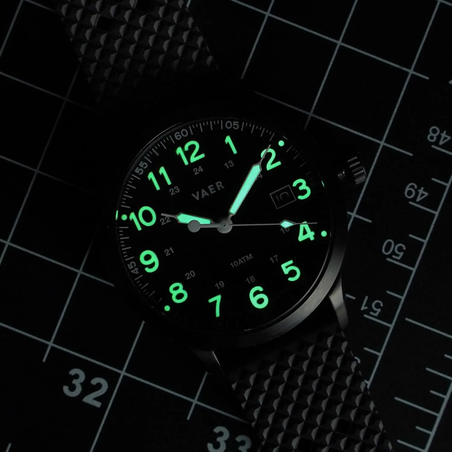 Vaer Mens Field Watch, Quartz Movement for Accurate Timing, Scratch Resistant Sapphire Crystal, Locking Screw-Down Crown, Iconic Replica of The A-11 Military Watch for Men of WW2 - Gift Set for Men