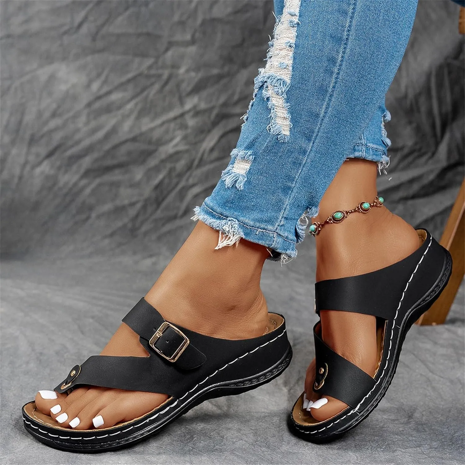 Women's Summer Arch Support Casual Leather Sandals Retro Comfortable Ring Toe Belt Buckle Wedge Flat Beach Sandals Walking Shoes