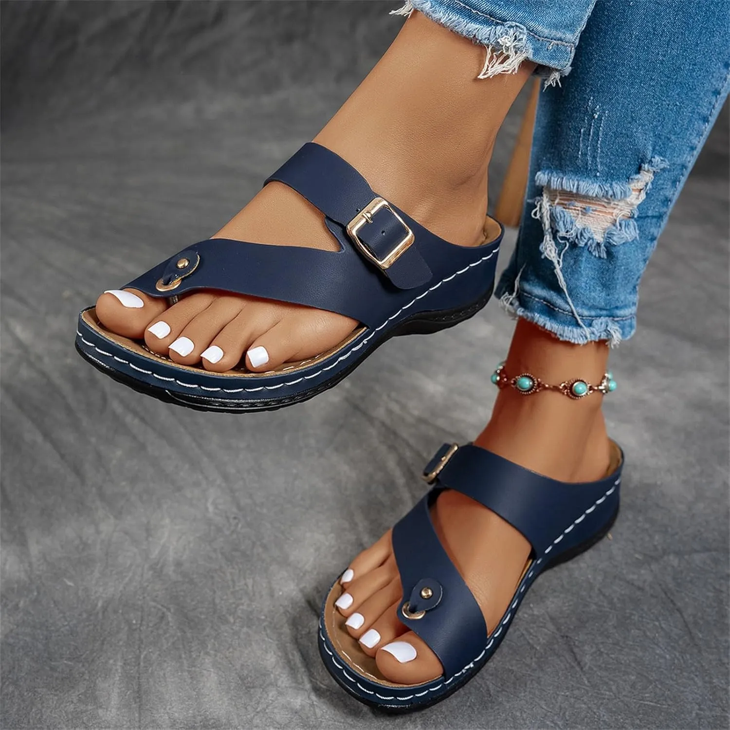 Women's Summer Arch Support Casual Leather Sandals Retro Comfortable Ring Toe Belt Buckle Wedge Flat Beach Sandals Walking Shoes