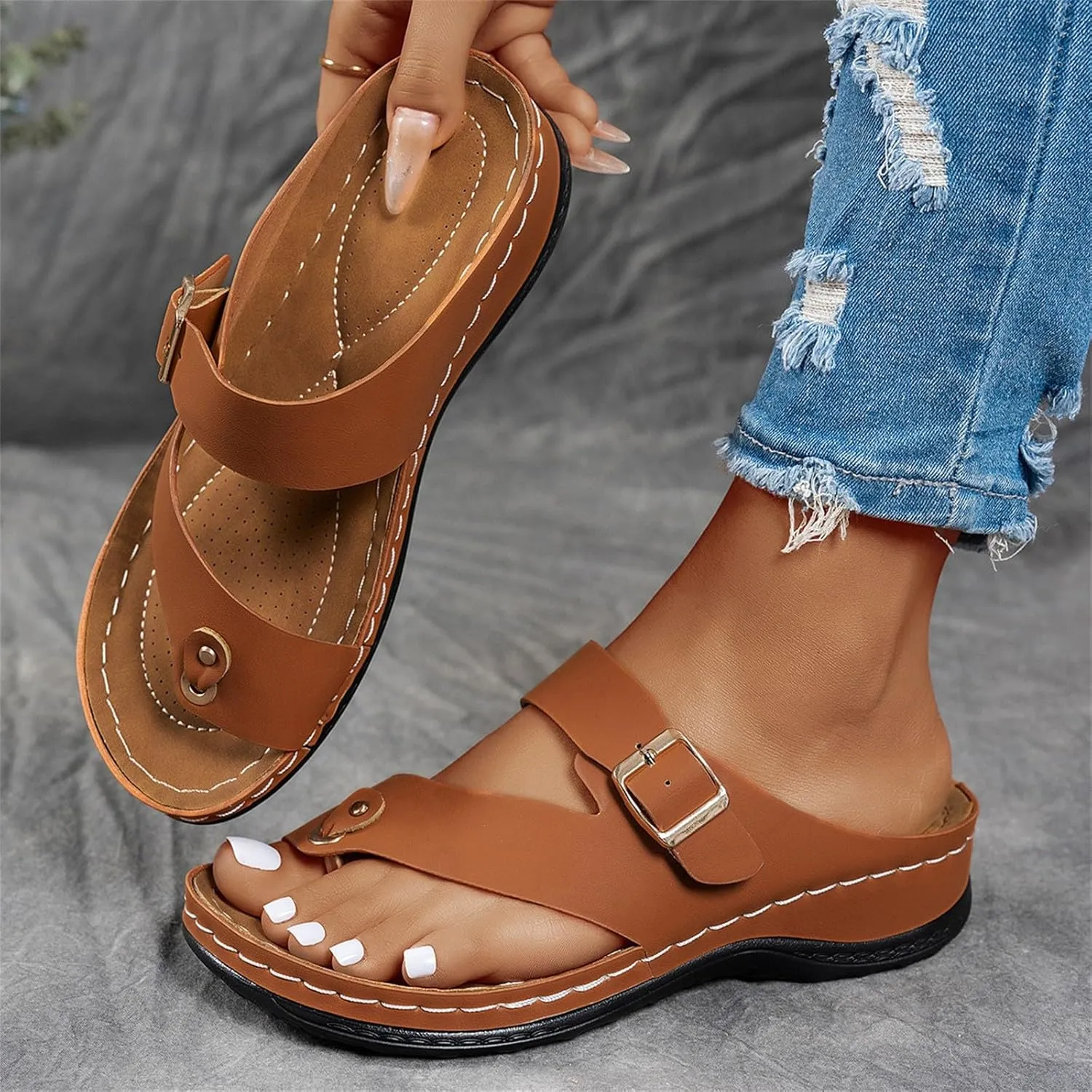 Women's Summer Arch Support Casual Leather Sandals Retro Comfortable Ring Toe Belt Buckle Wedge Flat Beach Sandals Walking Shoes
