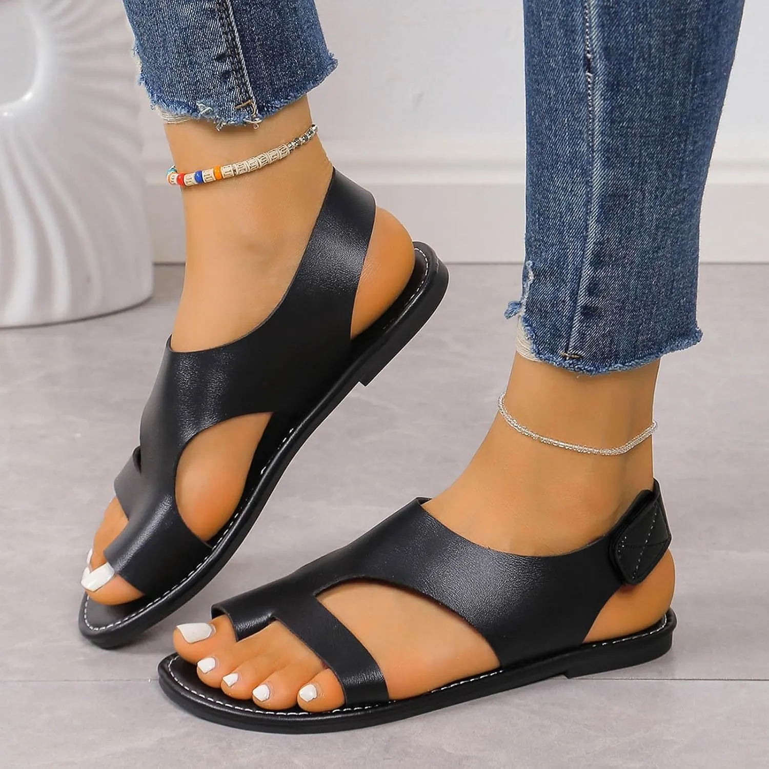 ZSpzx Women Flats Sandals,Summer Toe Ring Non-Slip Walking Footwear Comfortable Ladies Dress Breathable Slip-On Soft Cushion Indoor/Outdoor Casual Shoe Summer Beach Vacation Slippers